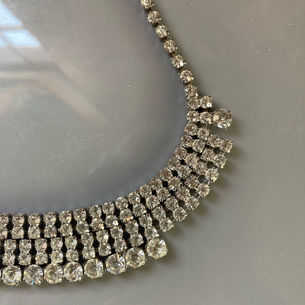 Vintage Rhinestone Necklace - Picture 2 of 8